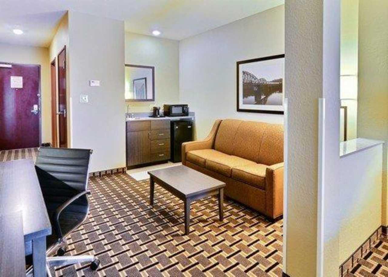 คอมฟอร์ต สวีท ยูเนียนทาวน์ Hotel ภายนอก รูปภาพ