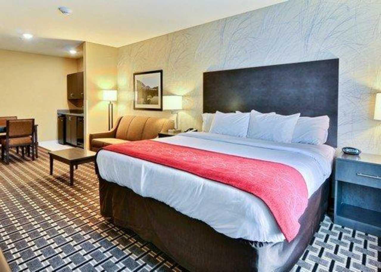 คอมฟอร์ต สวีท ยูเนียนทาวน์ Hotel ภายนอก รูปภาพ