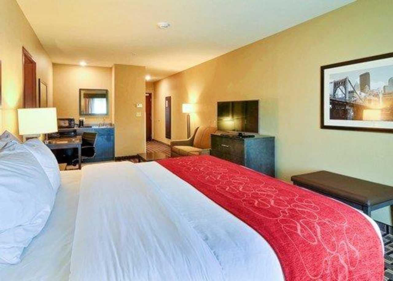 คอมฟอร์ต สวีท ยูเนียนทาวน์ Hotel ภายนอก รูปภาพ